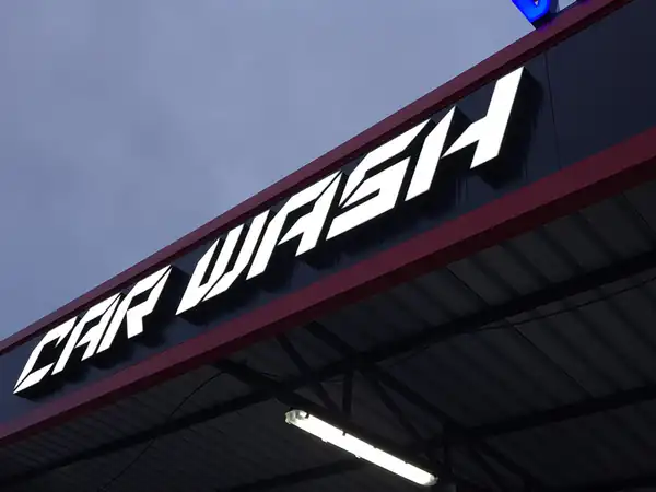 3D svetleća slova Kragujevac